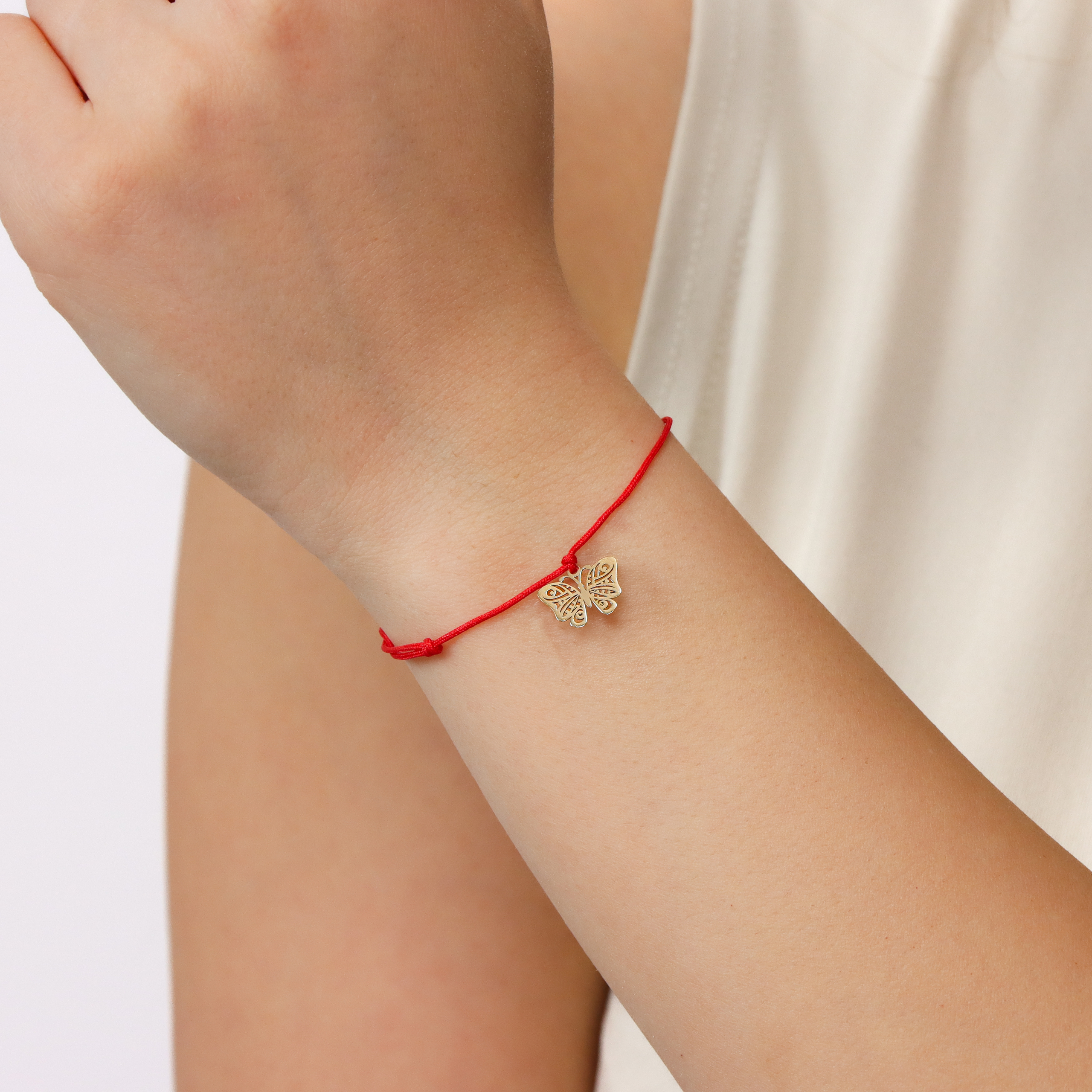 11433-macheta-11433-scaled-1.jpg Bratara snur cu pandant fluture din aur galben de 14k – | MOHI